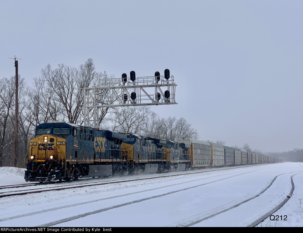 CSX 728 on Q212